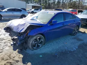 Hyundai Elantra LIMITED 2.0L 4 2023