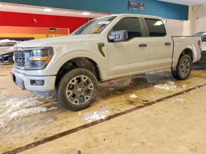 Ford F-150 STX 2.7L 6 2024