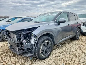 Nissan Rogue SV 1.5L 3 2024