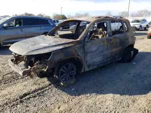Volkswagen Tiguan 2.0L 4 2016