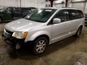 Chrysler Town & Country TOURING 3.6L 6 2012