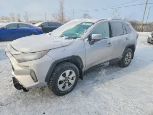 Toyota Rav4 LE 2.5L 4 2021
