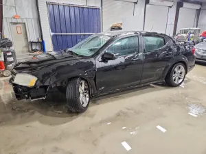 Dodge Avenger SXT 2.4L 4 2013