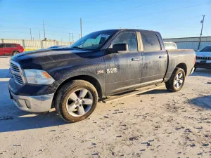 RAM 1500 SLT 5.7L 8 2014