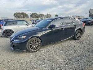 Lexus IS 250 2.5L 6 2015
