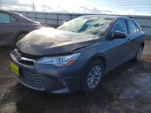 Toyota Camry LE 2.5L 4 2017