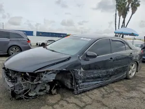 Toyota Camry L 2.5L 4 2013