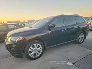 Nissan Pathfinder S 3.5L 6 2018