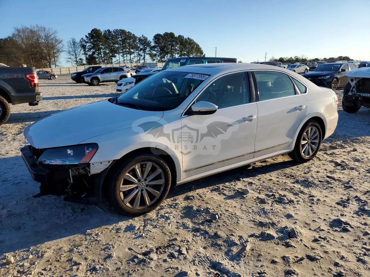Volkswagen Passat SEL 2.5L 5 2012
