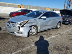 Hyundai Sonata GLS 2.4L 4 2013