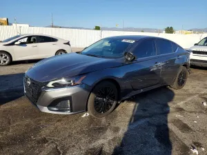 Nissan Altima SV 2.5L 4 2025
