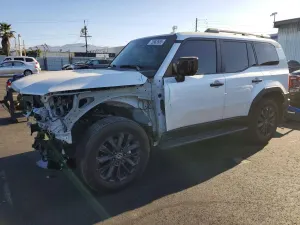 Toyota Land Cruiser BASE 2.4L 4 2024