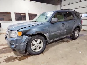 Ford Escape XLT 2.5L 4 2011