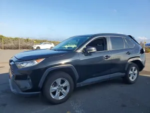 Toyota Rav4 XLE 2.5L 4 2021