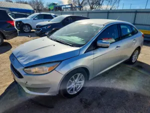 Ford Focus SE 2.0L 4 2017