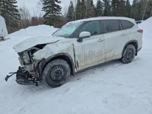 Toyota Highlander 3.5L 6 2022