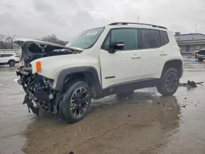 Jeep Renegade LATITUDE 1.3L 4 2023
