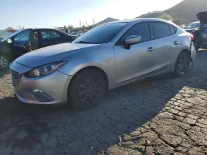 Mazda 3 SPORT 2.0L 4 2015