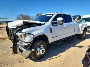 Ford F-350 SUPER DUTY 6.7L 8 2022