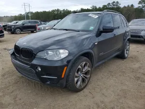 BMW X5 XDRIVE50I 4.4L 8 2013