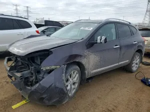 Nissan Rogue S 2.5L 4 2012