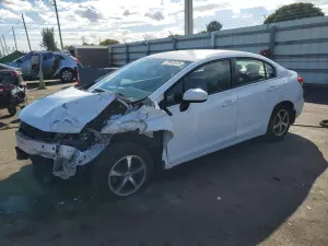 Honda Civic SE 1.8L 4 2015