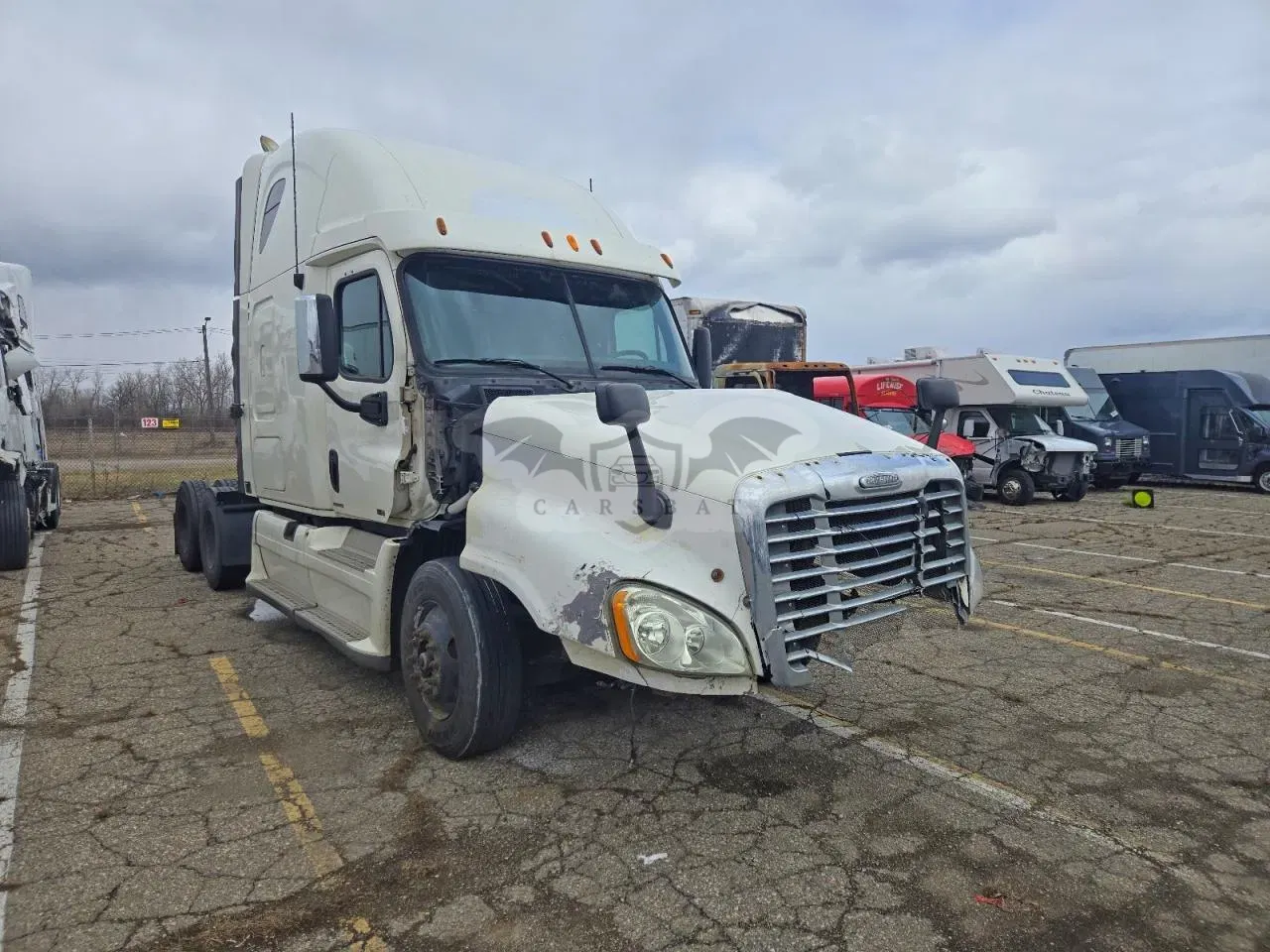 Freightliner Cascadia 14.8L 6 2011