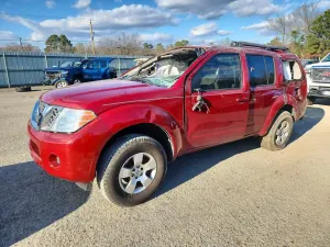 Nissan Pathfinder S 4.0L 6 2011