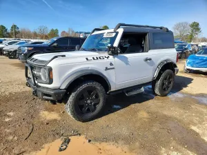 Ford Bronco BLACK DIAMOND 2.3L 4 2024