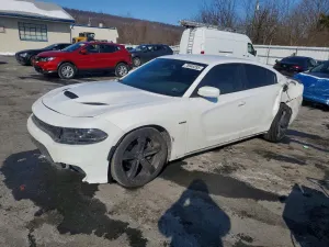 Dodge Charger 5.7L 8 2016