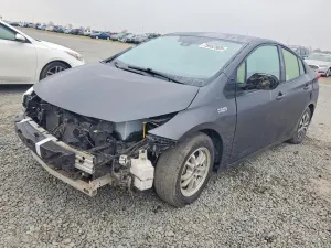 Toyota Prius LE 1.8L 4 2020
