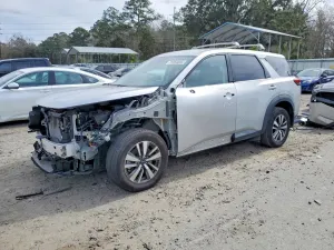 Nissan Pathfinder 3.5L 6 2024
