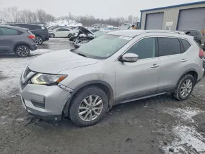 Nissan Rogue S 2.5L 4 2018