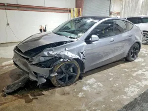 Tesla Model Y 2026