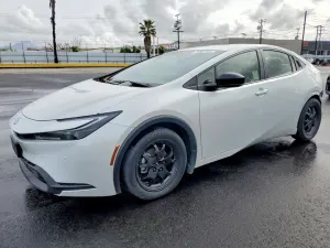 Toyota Prius LE 2.0L 4 2026