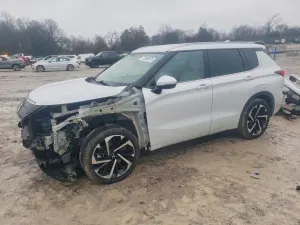 Mitsubishi Outlander SEL 2.5L 4 2023