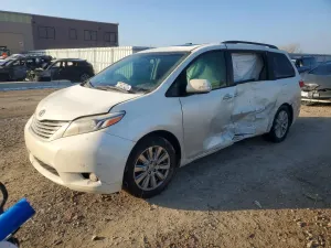 Toyota Sienna 3.5L 6 2017