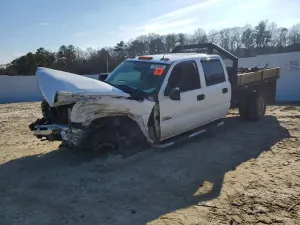 Chevrolet Silverado 1500 K3500 6.6L 8 2004