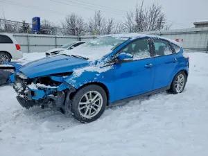 Ford Focus SE 2.0L 4 2016