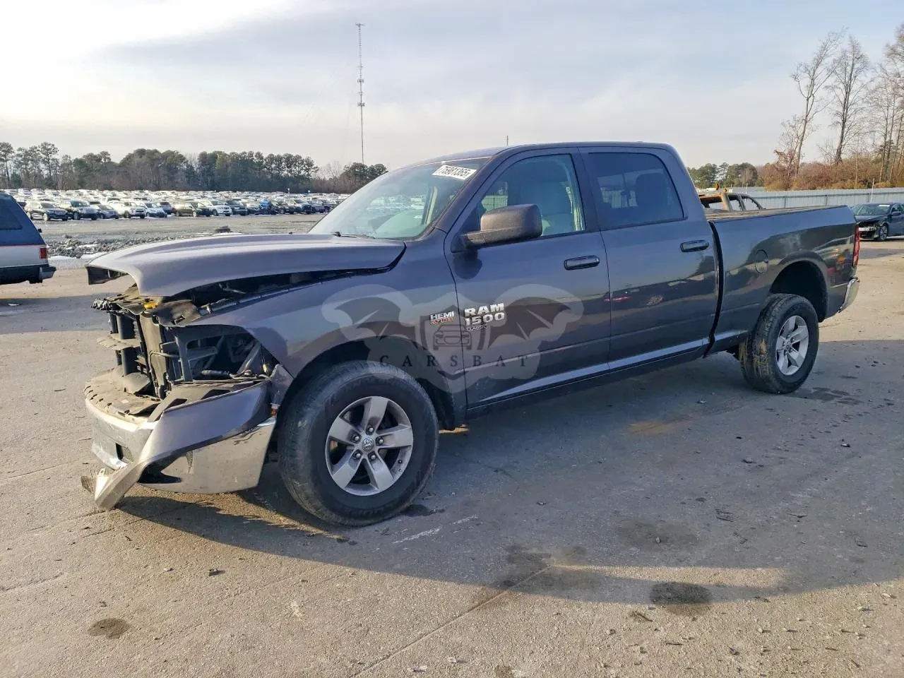 RAM 1500 SLT 5.7L 8 2020