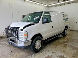 Ford Econoline E250 VAN 4.6L 8 2014