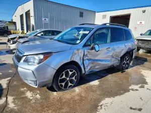 Subaru Forester 2.0XT PREMIUM 2.0L 4 2015