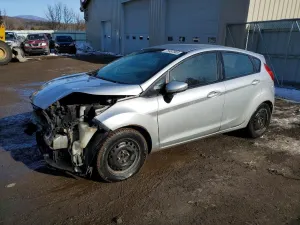 Ford Fiesta SE 1.6L 4 2014