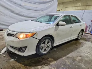 Toyota Camry L 2.5L 4 2013