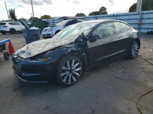 Tesla Model 3 2025