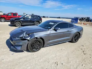 Ford Mustang 2.3L 4 2022