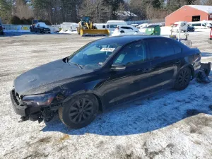 Volkswagen Passat S 1.8L 4 2014