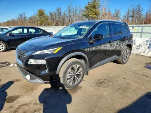 Nissan Rogue SV 2.5L 4 2021