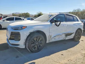 Audi Q6 e-tron PREMIUM 2025