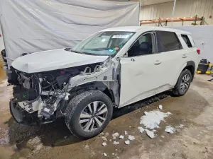Nissan Pathfinder SL 3.5L 6 2023